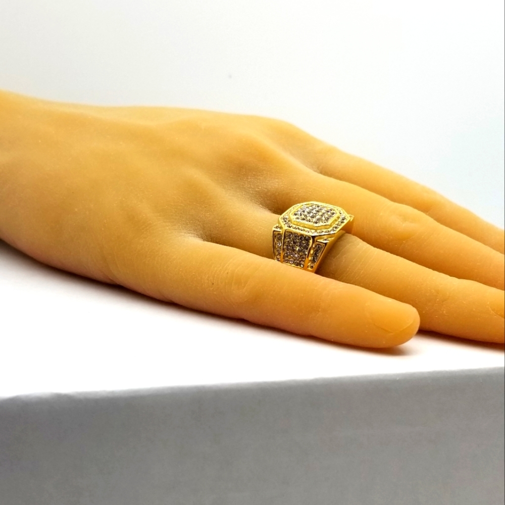 Mans Gold Plate Ring